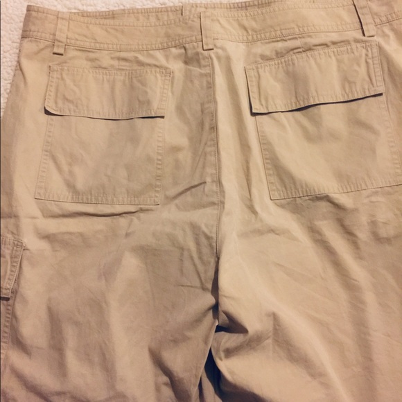 Ralph Lauren cargo shorts - Picture 3 of 6